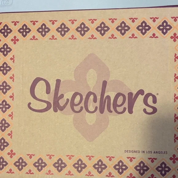 Skechers Women's Black and Gray Faux Fur Boots - Picture 5 of 6